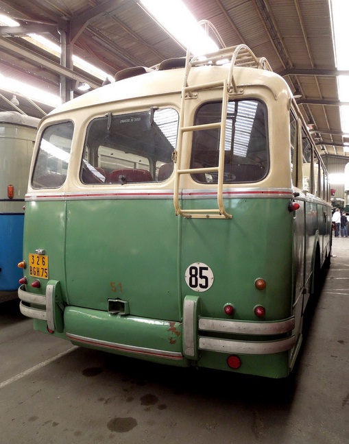 Игра на ЯПе: Угадай АВТО-8