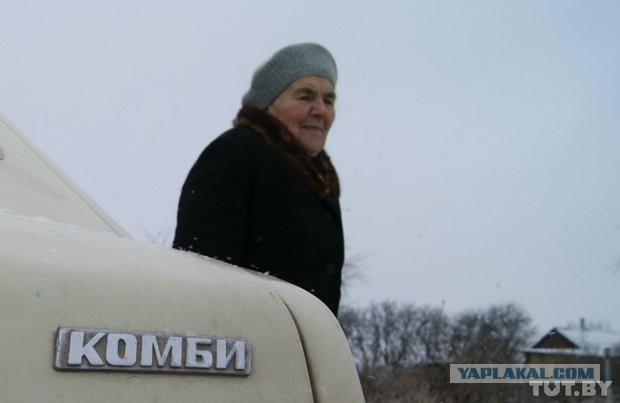 84-летняя бабушка-водитель и ее ИЖ "Комби"