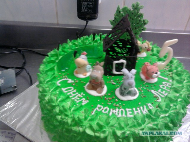 Художник оформитель.