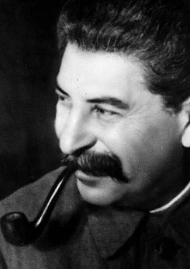 Весёлый парикмахер с интересными соседями через улицу