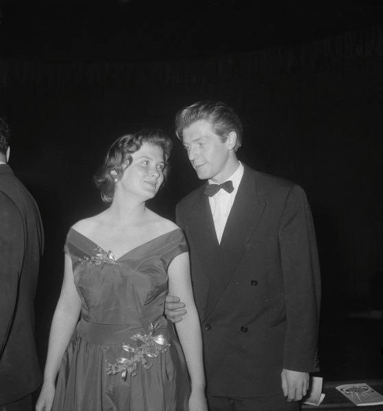 Интересные снимки известных людей 18.11.25