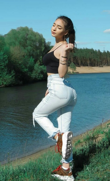 Девушки разные для понедельника!