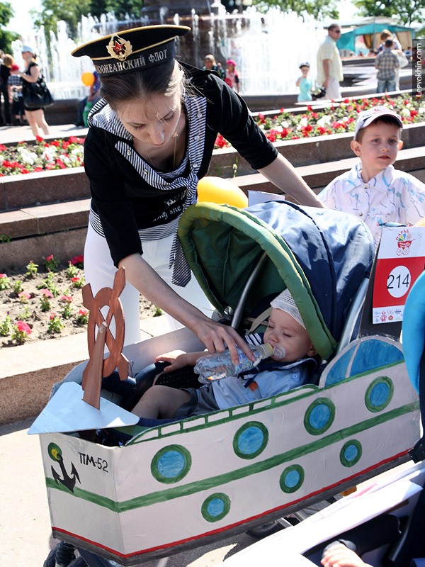 Парад детских колясок 2010