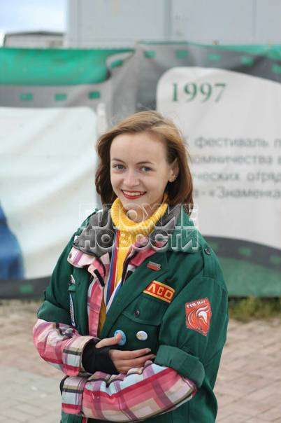 В Ленобласти полицейский ворвался в квартиру своей бывшей девушки и зарезал её нового ухажера