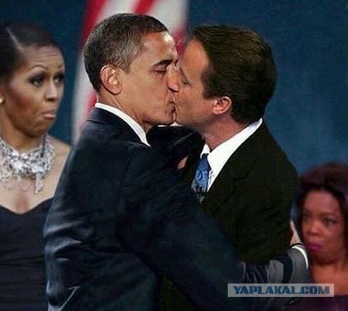 Барак Обама состоял в гей-браке.