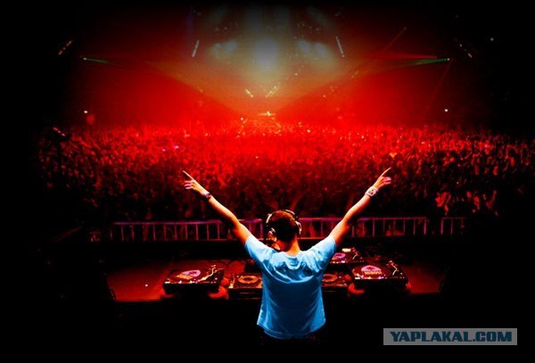 Мать горько пожалела о том, что взяла на дискотеку