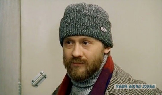 «Глокая куздра штеко будланула бокра и курдячит бокрёнка». А вы поймёте, о чём эта фраза?