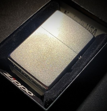 Зрелость и молодость (про zippo)