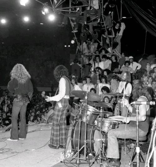 Самый скандальный концерт Led Zeppelin