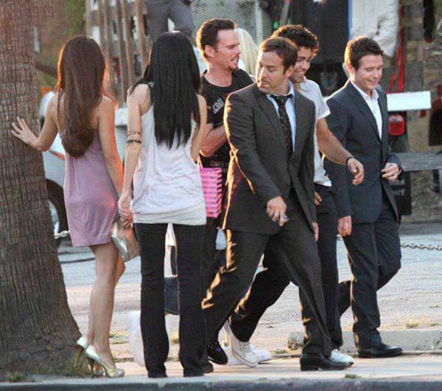 Шаловливые мужские взгляды