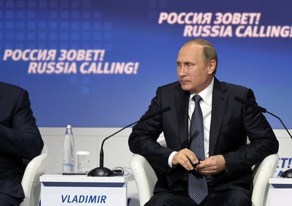 Путин поручил начать вывод основных сил РФ из Сирии