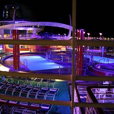О новом городе развлечений на воде: инаугурационный круиз на гиганте Harmony of the Seas
