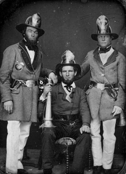 История в фотографиях