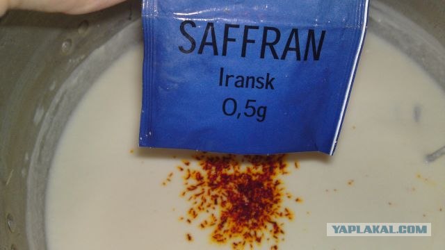 Пятничные посиделки на теплотрассе ©