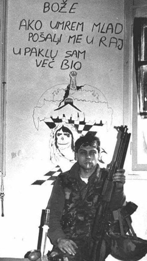 Вучич заявил, что полиция Косово начнет операцию на севере края ночью