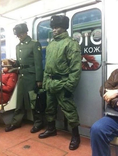 Модники из подземелий нашего метро