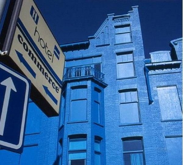 Некуда было девать краску