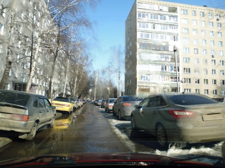 Да мы быдло! Но у нас вообще-то есть лакшери BMW! Обойдешь нас и не обломаешься!