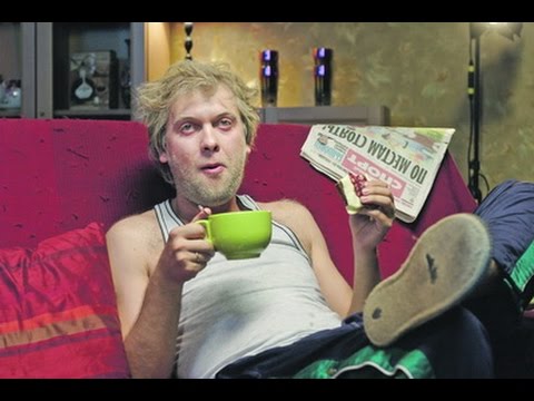 Сергей Зверев приехал на озеро Байкал и принялся убирать мусор