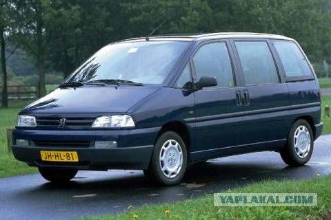 Беларус собрал реплику McLaren F1 из Peugeot