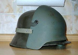 ВСУ получают от минобороны пейнтбольные шлемы