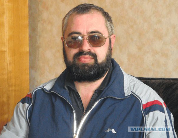 Носить очки — это: