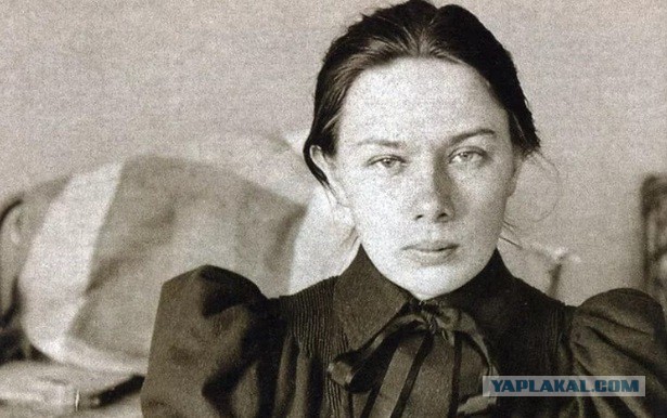 Скарлетт Йоханссон — 33: редкие фото и неожиданные образы звезды