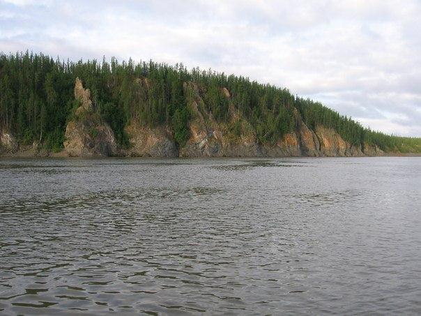 Поход по реке Колыма на самодельном плоту