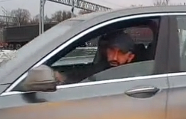 Надо было бить