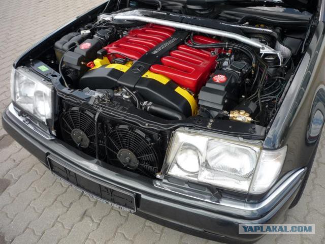 Полцарства за коня: божественный Mercedes-Benz 560 SEC 6.0 AMG борозды не испортит
