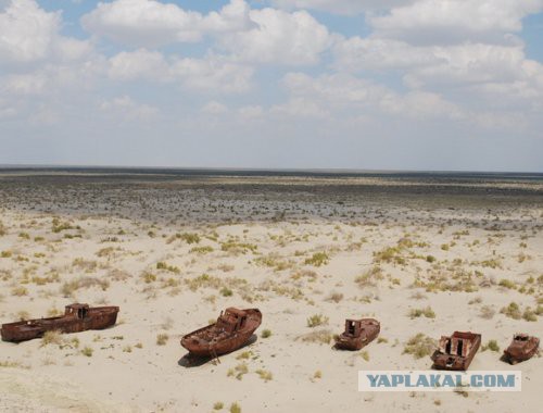 10 Самых удивительных кладбищ техники