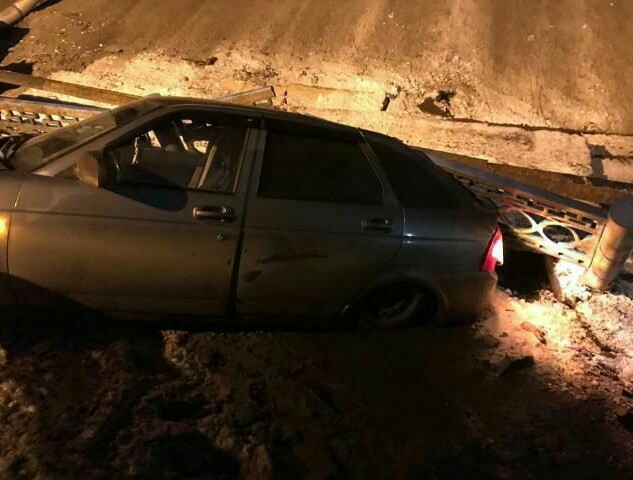 В Оренбурге рухнул мост на улице Терешковой