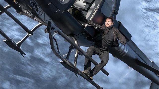 10 самых опасных трюков Жана-Поля Бельмондо