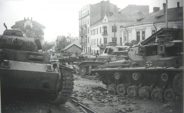 Фотографии к "Нахальному минированию" и "Лехе"