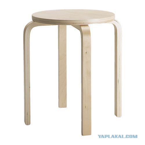 Столик IKEA "Лакк".