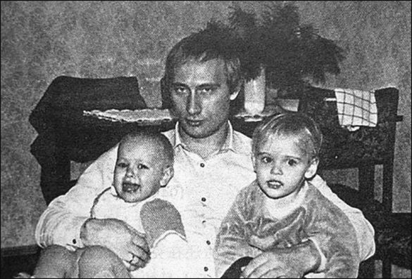 Николай Лукашенко на саммите ШОС сел в один ряд с главами государств