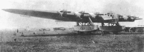 Самый огромный самолет в мире Hughes H–4 Hercules