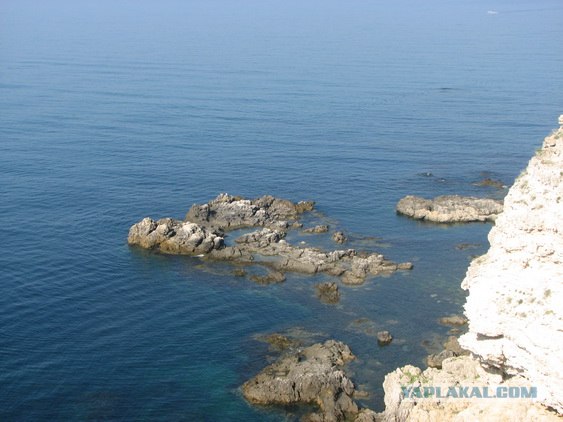 Мыс Тарханкут - самая западная точка Крыма.