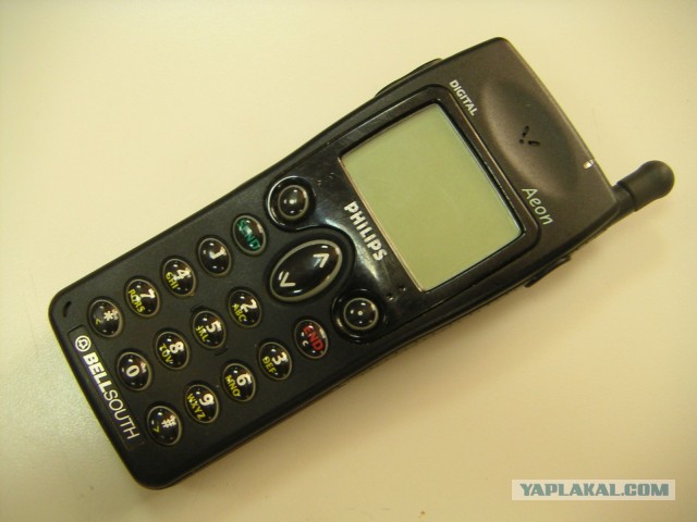 Philips aeon damps. Филипс аеон фото. Телефон 1998. Мобильный телефон philips aeon зарядное устройство. Philips aeon damps.