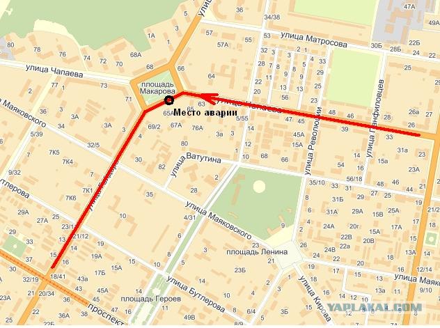 19-летний стритсракер влетел в остановку с людьми