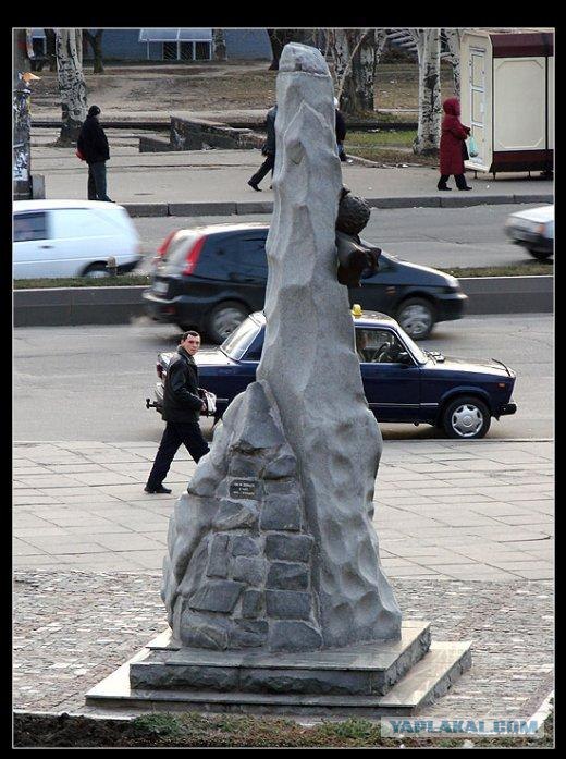Пошлые советские скульптуры