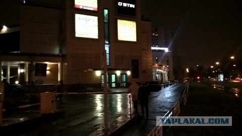 Пьяный велохруст против шлагбаума