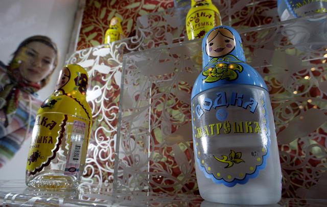 А правда, что русские пьют по-черному?