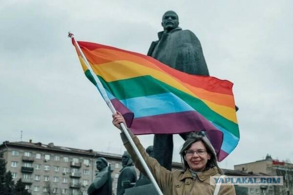 В Новосибирске депутат отчиталась о ремонте туалета для водителей автобусов