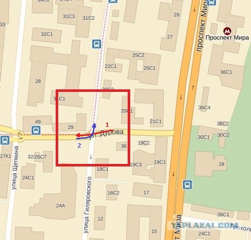 Должны ли уступать дорогу автобусу?