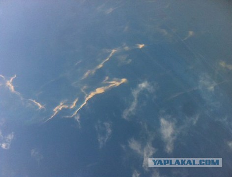 Самолет упал в Южно-Китайское море