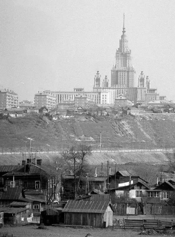 Москва и москвичи. Двадцатый век. 14.06.25
