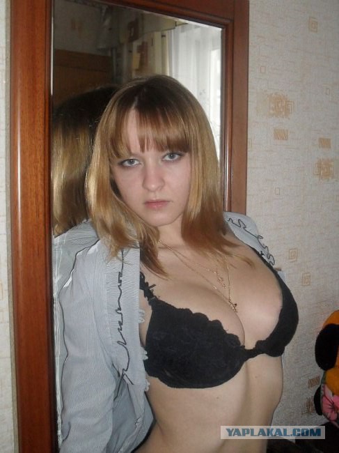 Горячие представительницы соцсетей.