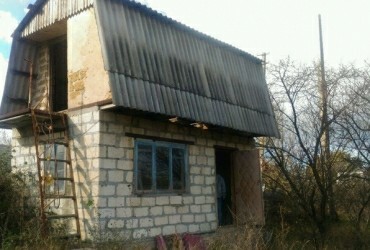 35 подъездов, 3708 квартир и огромная парковка вместо двора — добро пожаловать в город-дом, главный "человейник" всея Руси