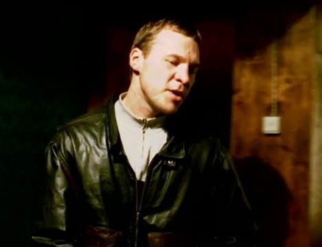 «Хозяин жизни» на Mercedes с незаконными спецсигналами рискует лишиться машины из-за хамской езды